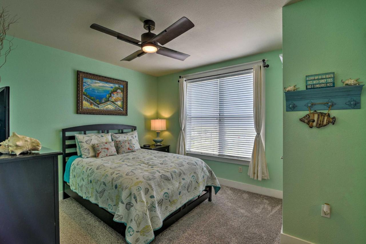 Apartament Pointe West Family Retreat Balcony And Ocean Views! Galveston Zewnętrze zdjęcie