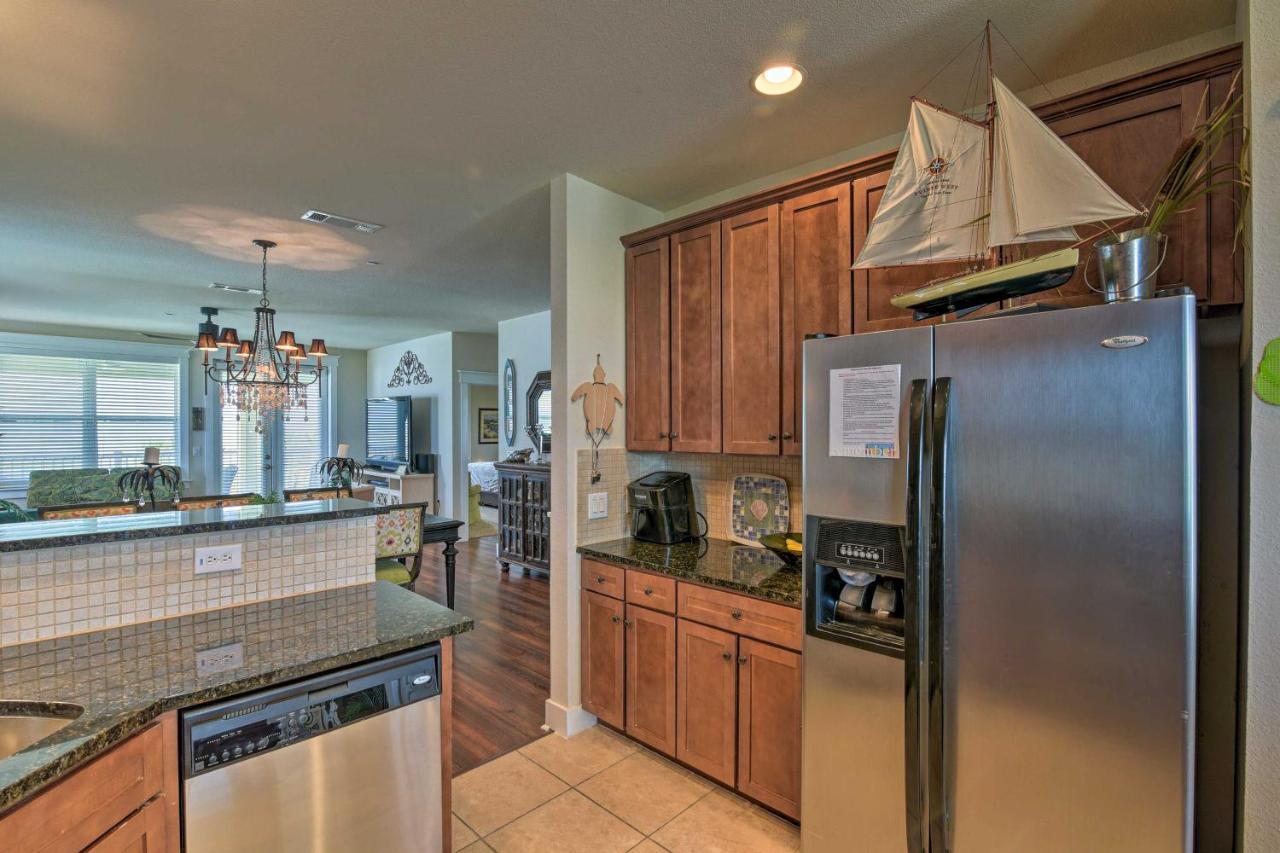 Apartament Pointe West Family Retreat Balcony And Ocean Views! Galveston Zewnętrze zdjęcie
